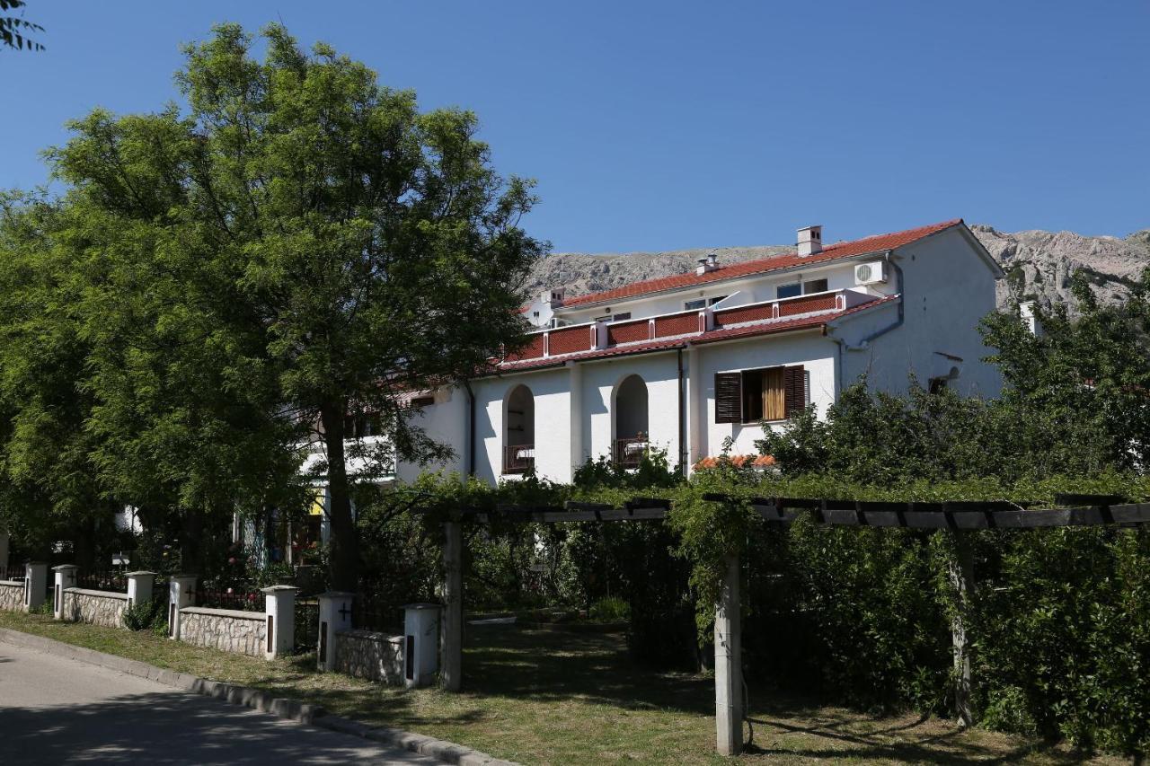 Apartments Fam Tomasic Baska  Exterior photo